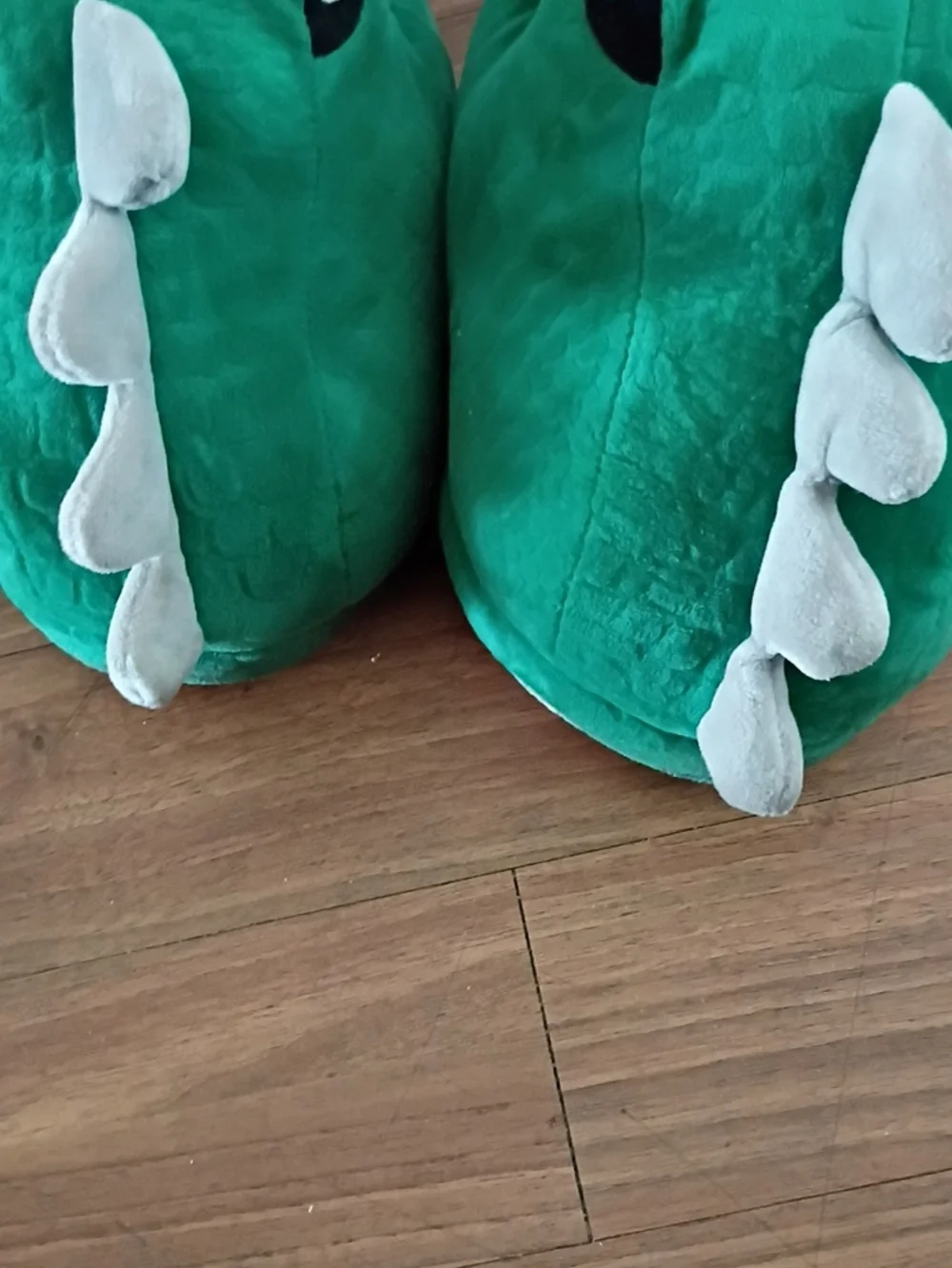 Green Plush Dinosaur Slippers Size 5/6